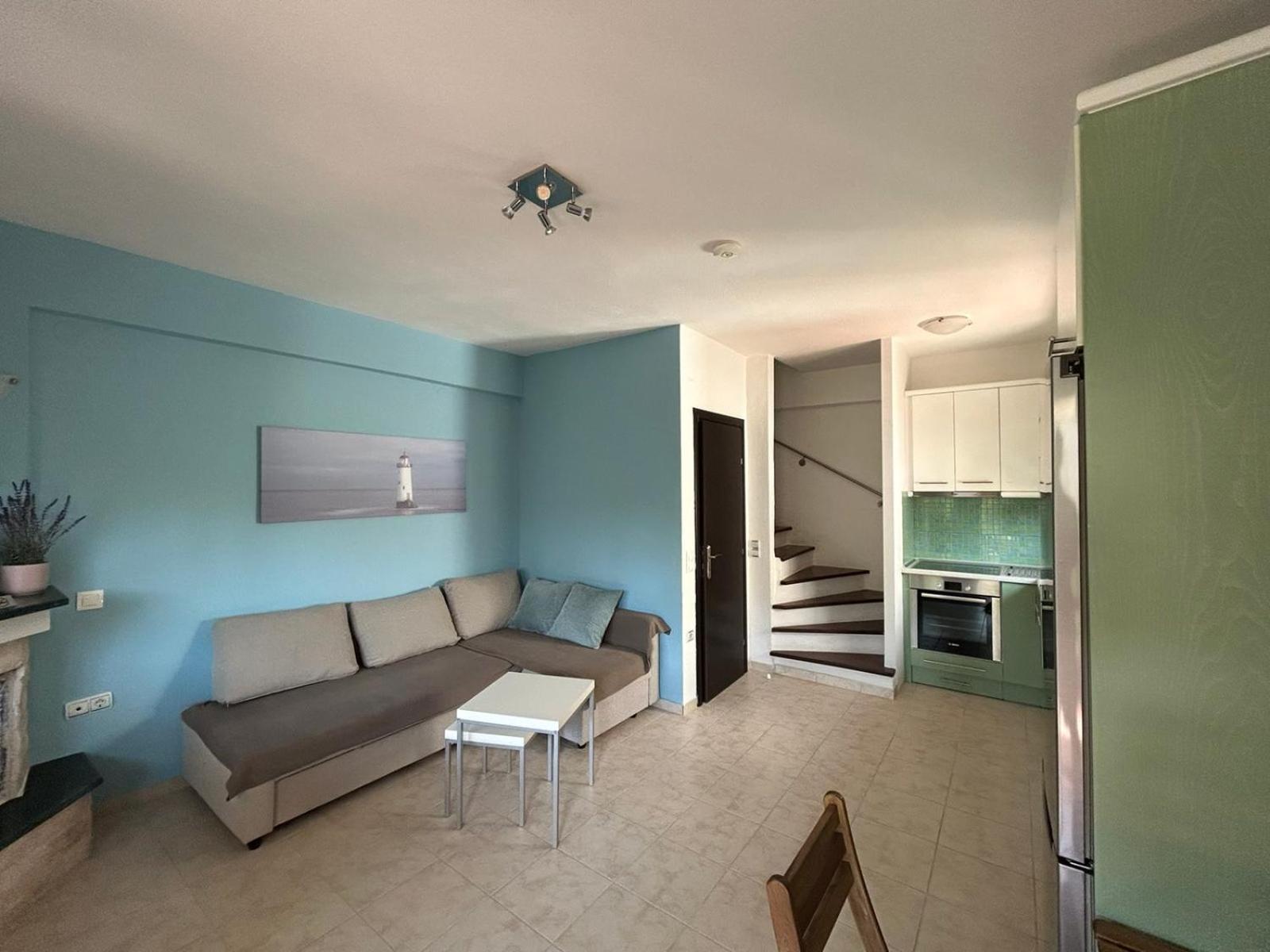 Karma Apartment *